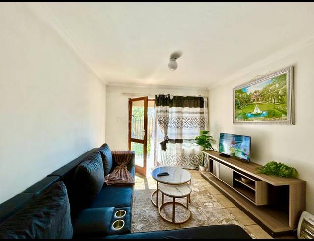 2 BEDROOM APARTMENT FOR SALE IN BRITS CENTRAL